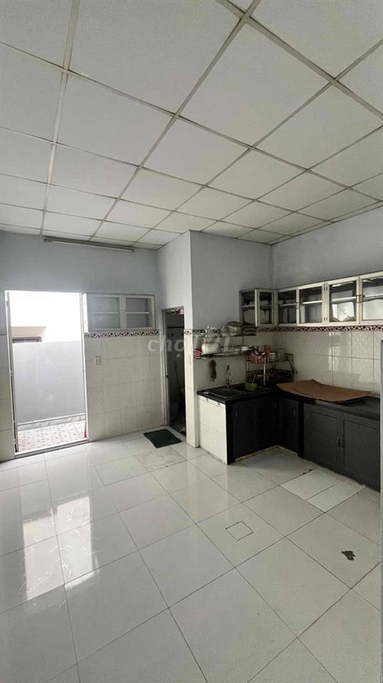 nhà khu sầm uất , đủ tiện ít , giá thương lượng