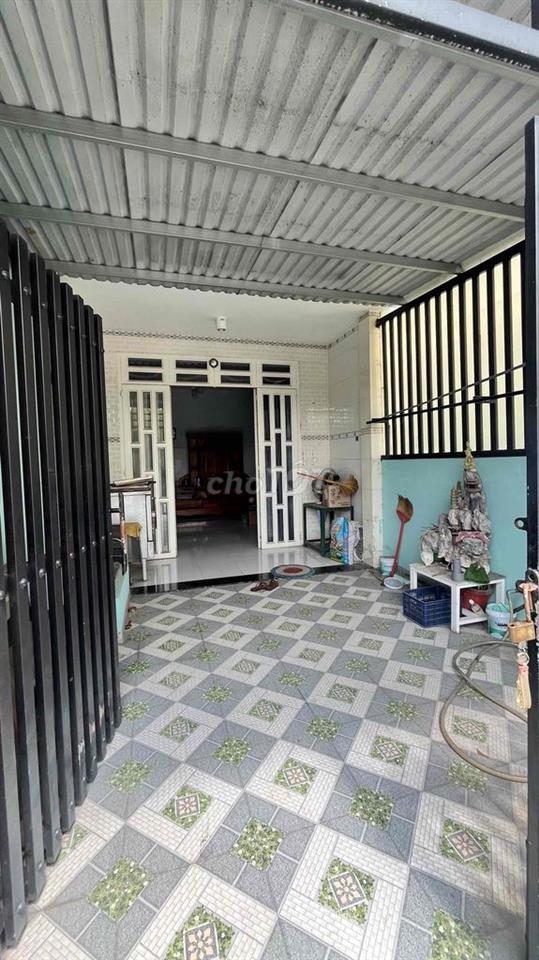 nhà khu sầm uất , đủ tiện ít , giá thương lượng