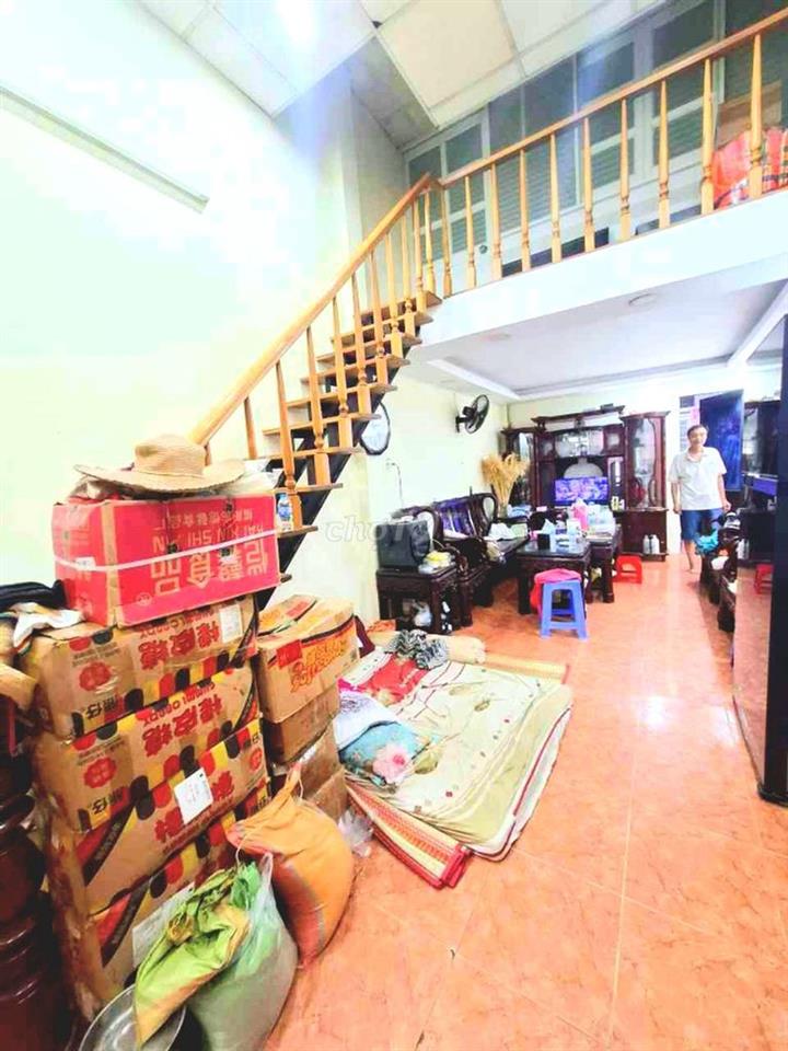 Bán nhà MTKD Hóc Môn 179.7m2 3PN sát Song Hành giá 8.6 tỷ