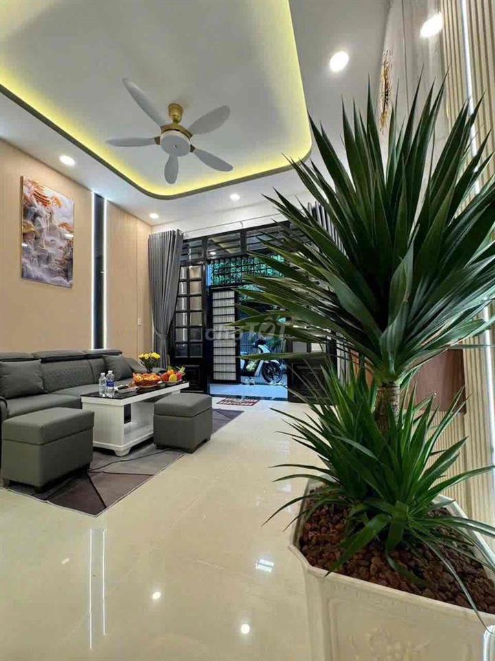 NHÀ MỚI ĐẸP TẶNG NỘI THẤT SANG XỊN