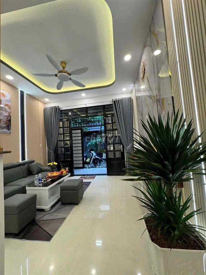 NHÀ MỚI ĐẸP TẶNG NỘI THẤT SANG XỊN