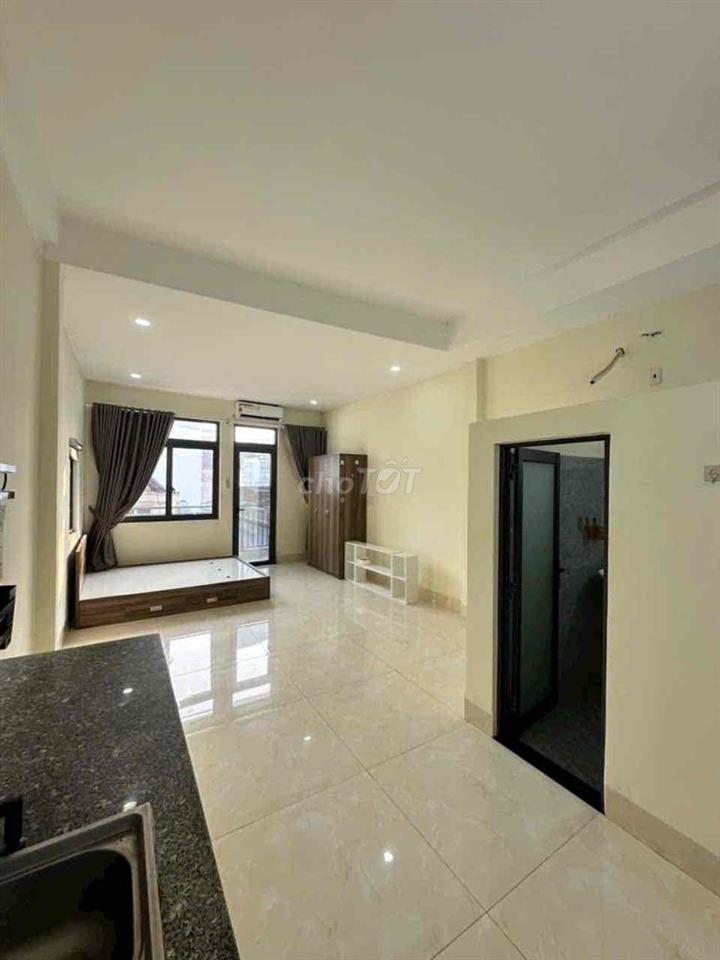 Giá 9.5 tỷ sở hửu ngay nhà 4 lầu mặt tiền nguyễn trường tộ tân phú