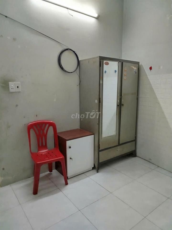 Nhà trọ quận tân phú yên tĩnh, gần chợ