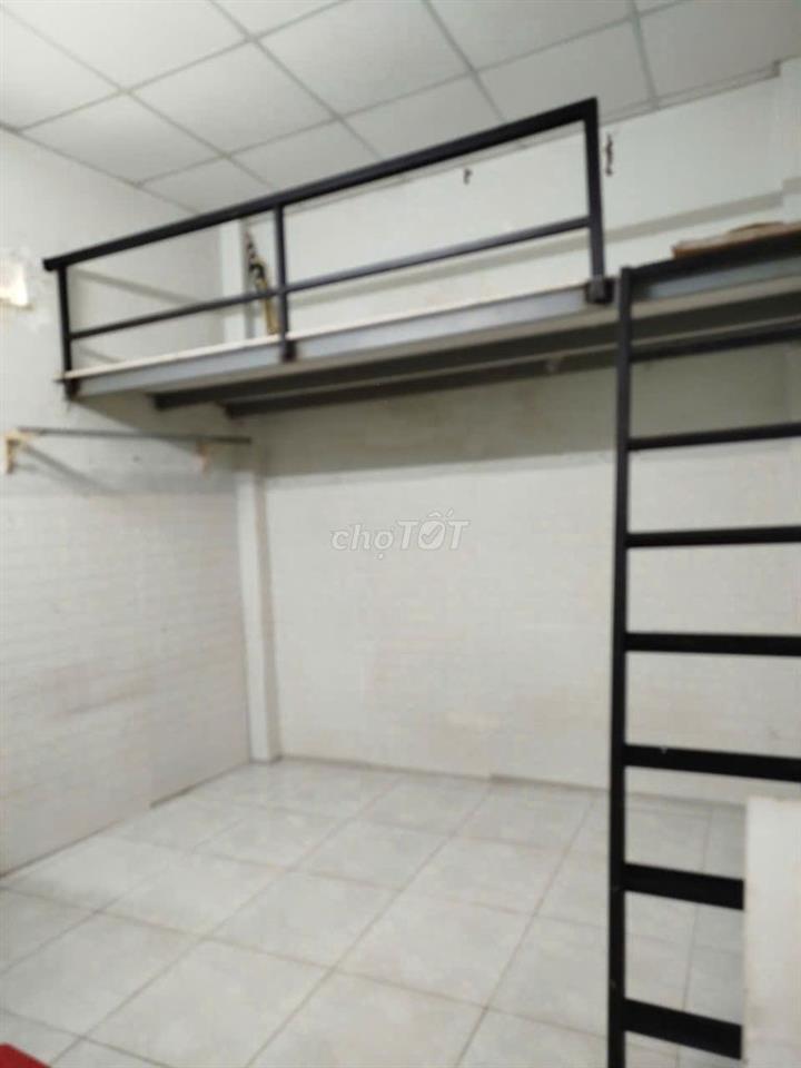 Nhà trọ quận tân phú yên tĩnh, gần chợ