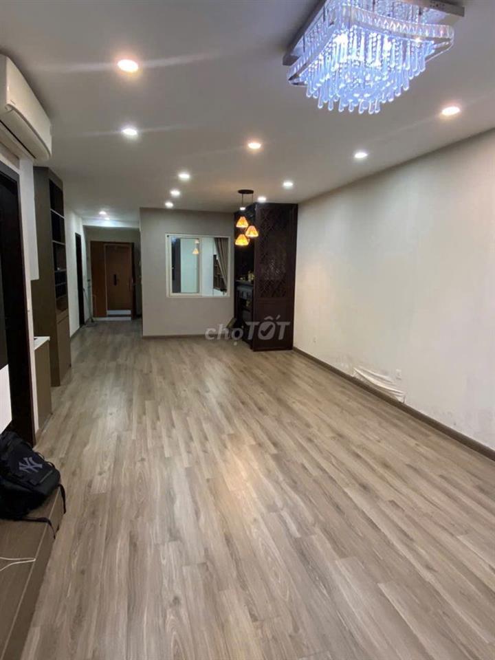 Cho thuê cc 3 phòng ngủ tại hồ gươm plaza hà đông