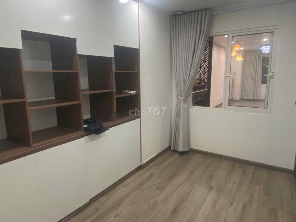 Cho thuê cc 3 phòng ngủ tại hồ gươm plaza hà đông