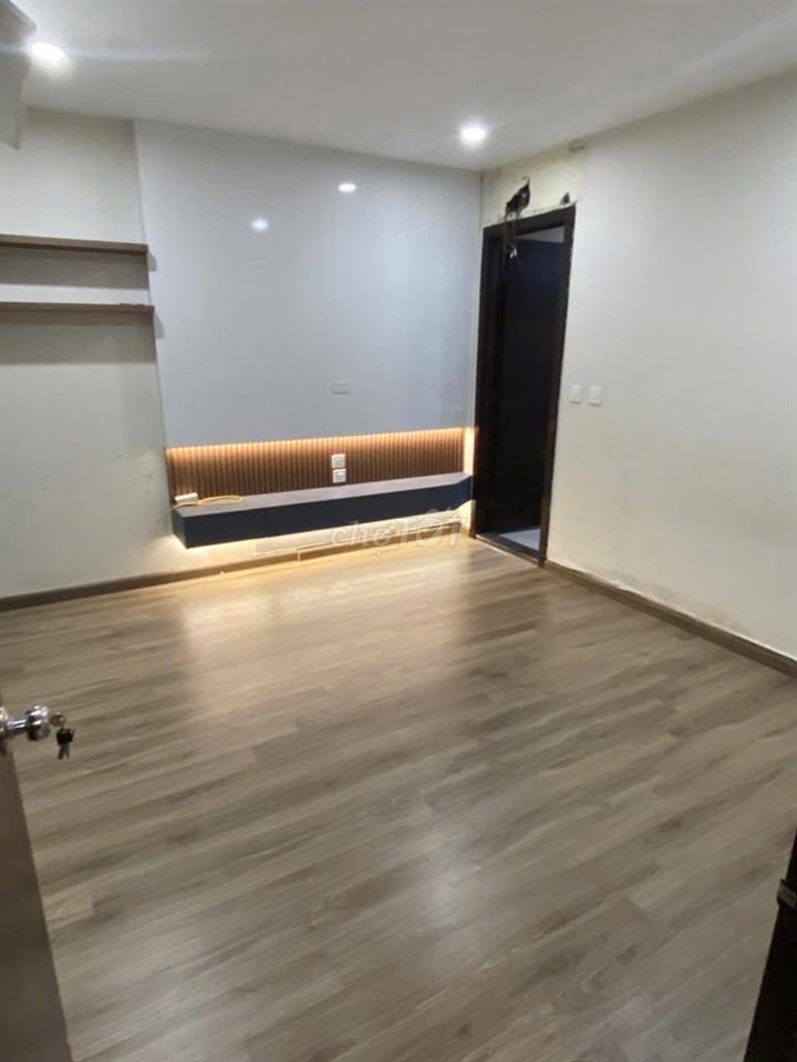 Cho thuê cc 3 phòng ngủ tại hồ gươm plaza hà đông