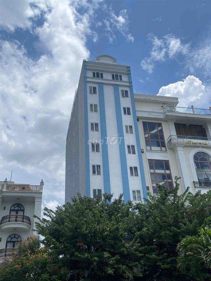 Cho thuê nguyên căn Nguyễn Tất Thành