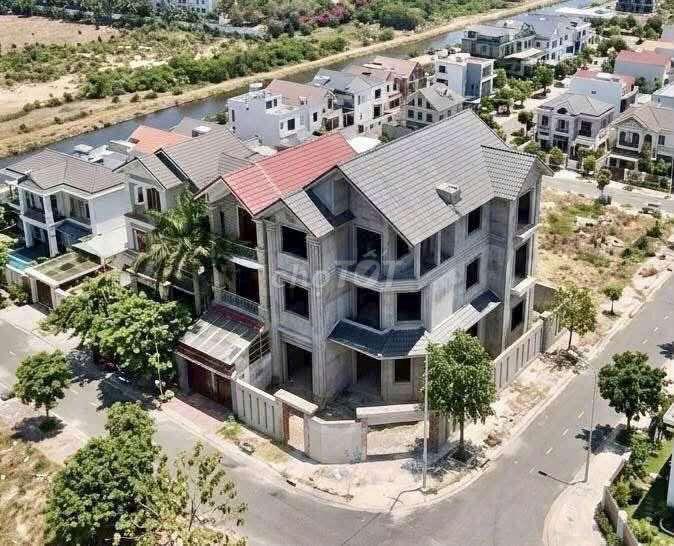 bán căn biệt thự thô khu biệt thự phước sơn . sổ đỏ cá nhân 