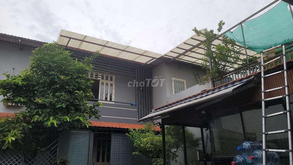 tôi cần bán nhà và miếng đất