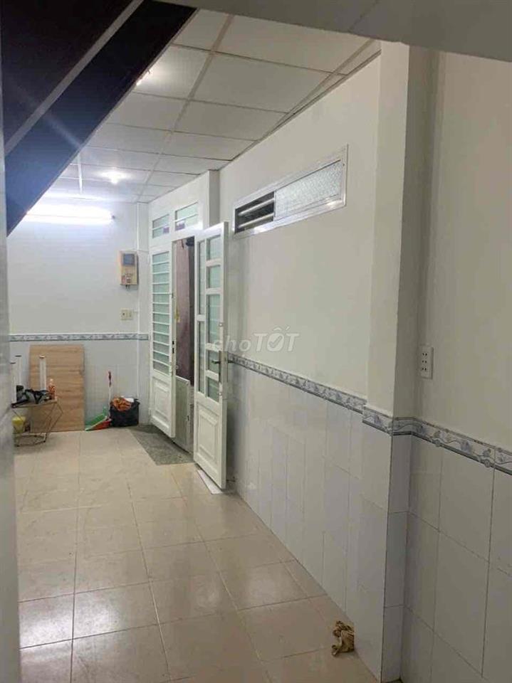 cho thuê nhà nguyên căn q1
