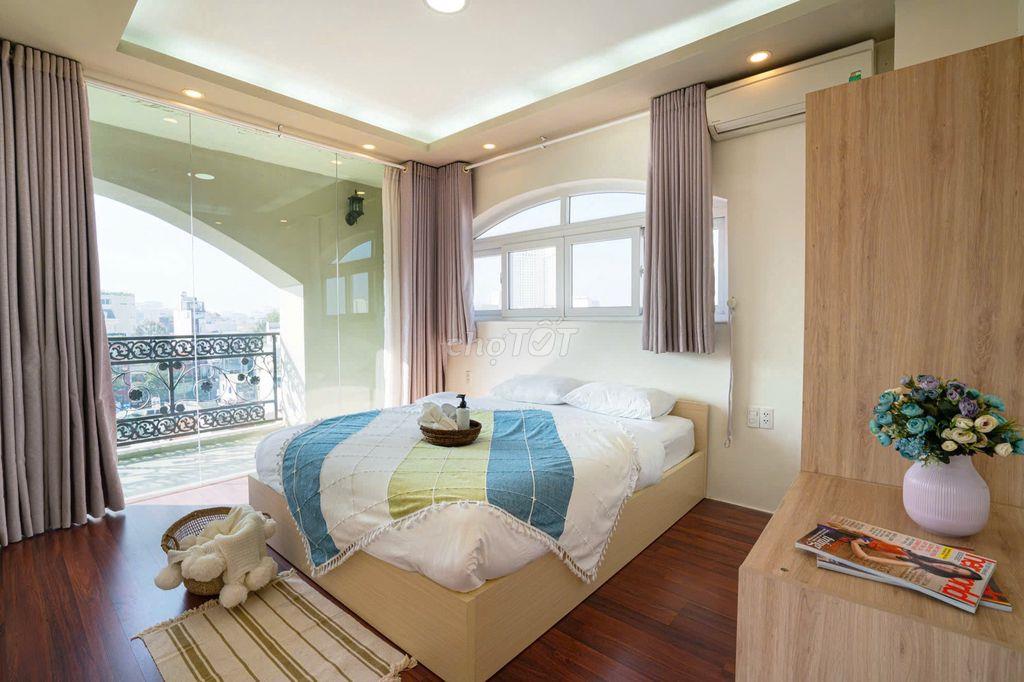 Cho thuê căn hộ 2PN Bạch Đằng-Sân Bay Tân Sơn Nhất, ĐH Swinburne, UFM