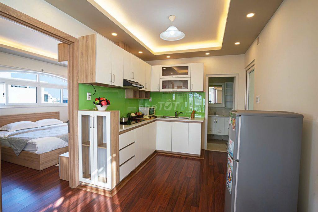Cho thuê căn hộ 2PN Bạch Đằng-Sân Bay Tân Sơn Nhất, ĐH Swinburne, UFM