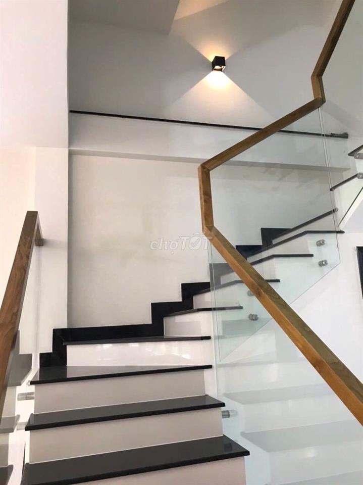 Cần cho thuê nhà HXH 40/3A Bàu Cát 1 P.14 Q.Tân Bình