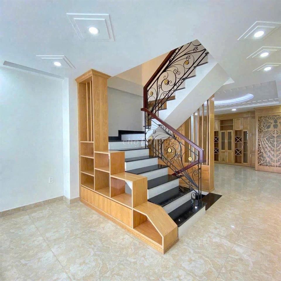Cần cho thuê nhà mới HXH 68/2A Nguyễn Tư Giãn P.12 Q.Gò Vấp