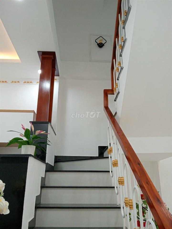 Cần cho thuê nhà HXH 121/3A Đường Số 2 P.16 Q.Gò Vấp. 