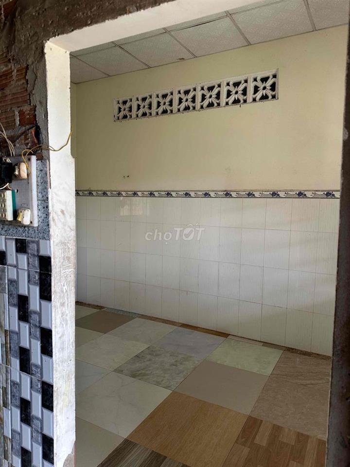 CHO THUÊ NHÀ SÂN VƯỜN XÃ ĐỨC LẬP TỈNH LONG AN