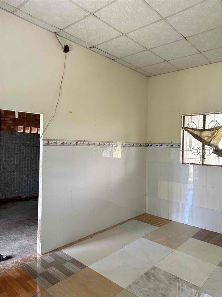 CHO THUÊ NHÀ SÂN VƯỜN XÃ ĐỨC LẬP TỈNH LONG AN