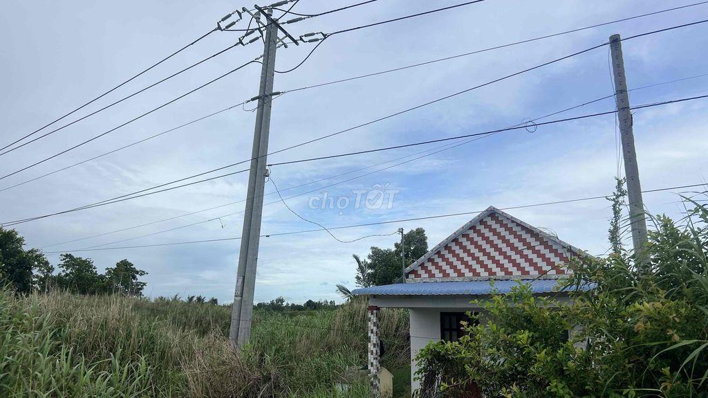 Đất mặt tiền 2 sổ có 65m2 thổ cư
