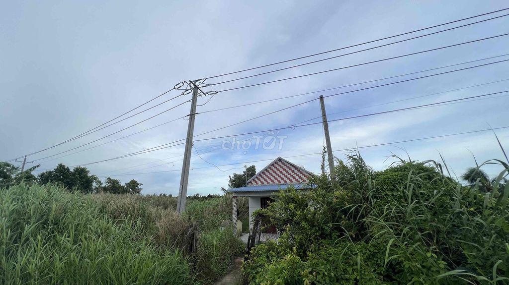 Đất mặt tiền 2 sổ có 65m2 thổ cư