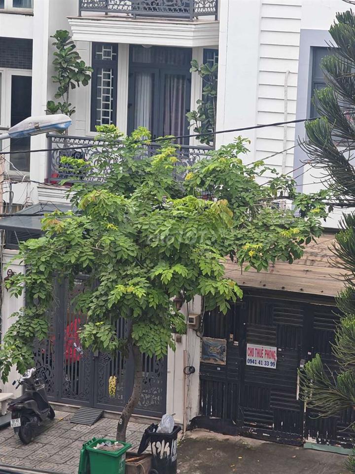Cho thuê nhà nguyên căn làm phòng trọ cho sv thuê!