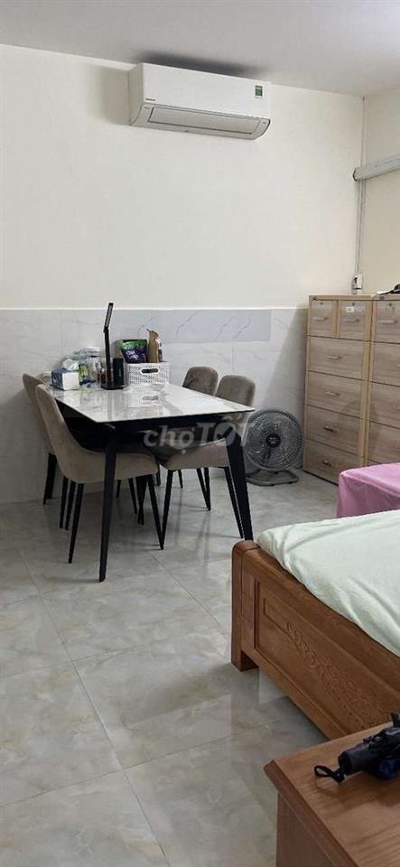 Cần bán nhà Cư xá Vĩnh Hội quận 4