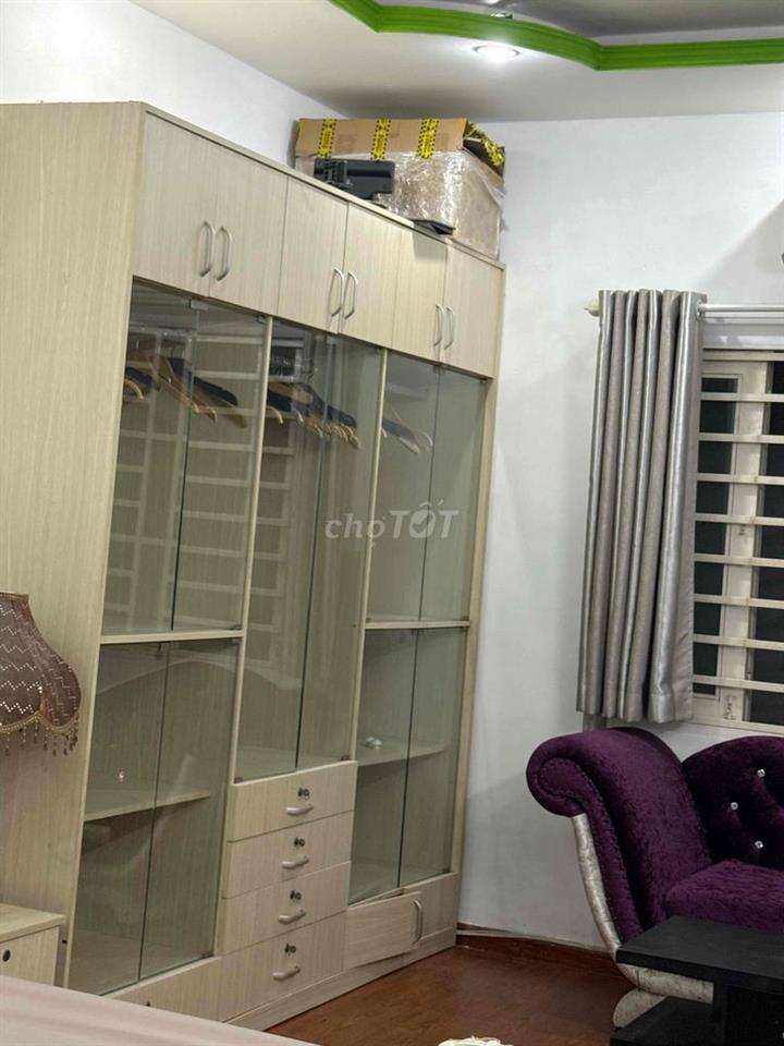 thich hợp cho vc . nhân viên văn phòng