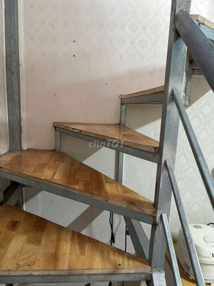 20m2 x 4T. 3PN. 4WC. Điều Hoà, Nóng Lạnh, Máy Giặt.