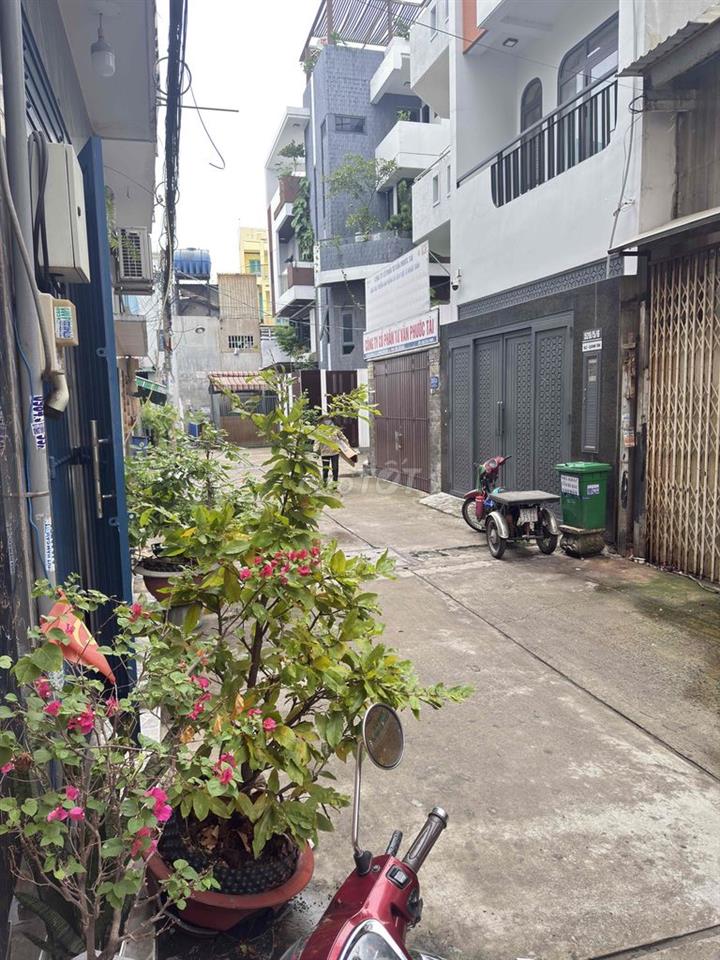CẦN BÁN NHÀ HƯƠNG LỘ 2 – HẺM NGẮN, XE TẢI VÀO TẬN NHÀ