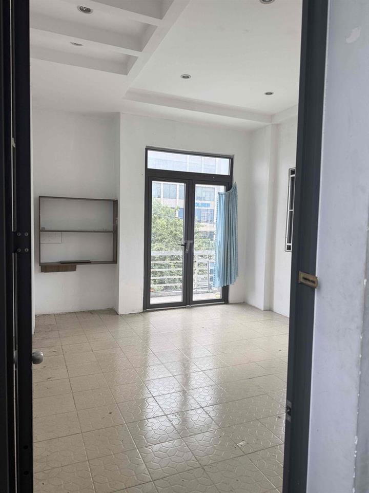 CHO THUÊ NHÀ MẶT TIỀN 108 UNG VĂN KHIÊM – BÌNH THẠNH