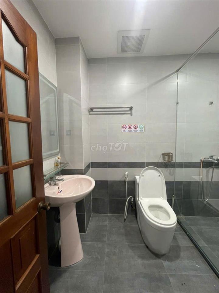 CHO THUÊ VĂN PHÒNG CÔNG TY TẠI TẦNG 1