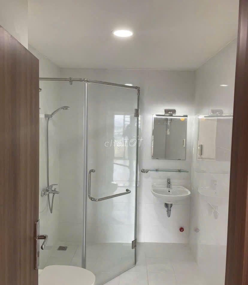 Căn hộ 3 Phòng ngủ 2 toilet 13,5 triệu, đến Quận 1 chỉ 5 phút