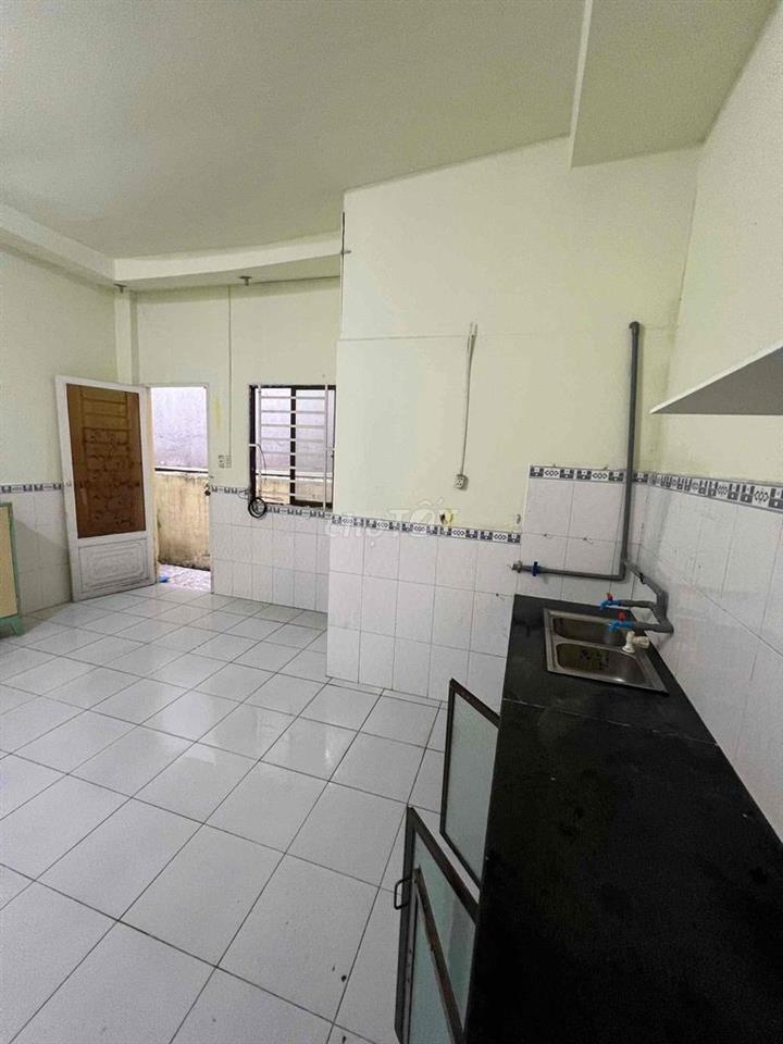 Thuê nhà nguyên căn 100m2 2PN 1VS