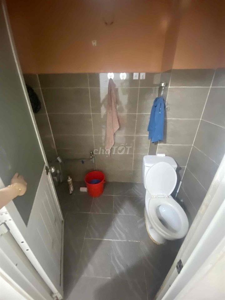 Cần sang hợp đồng nhà mặt tiền