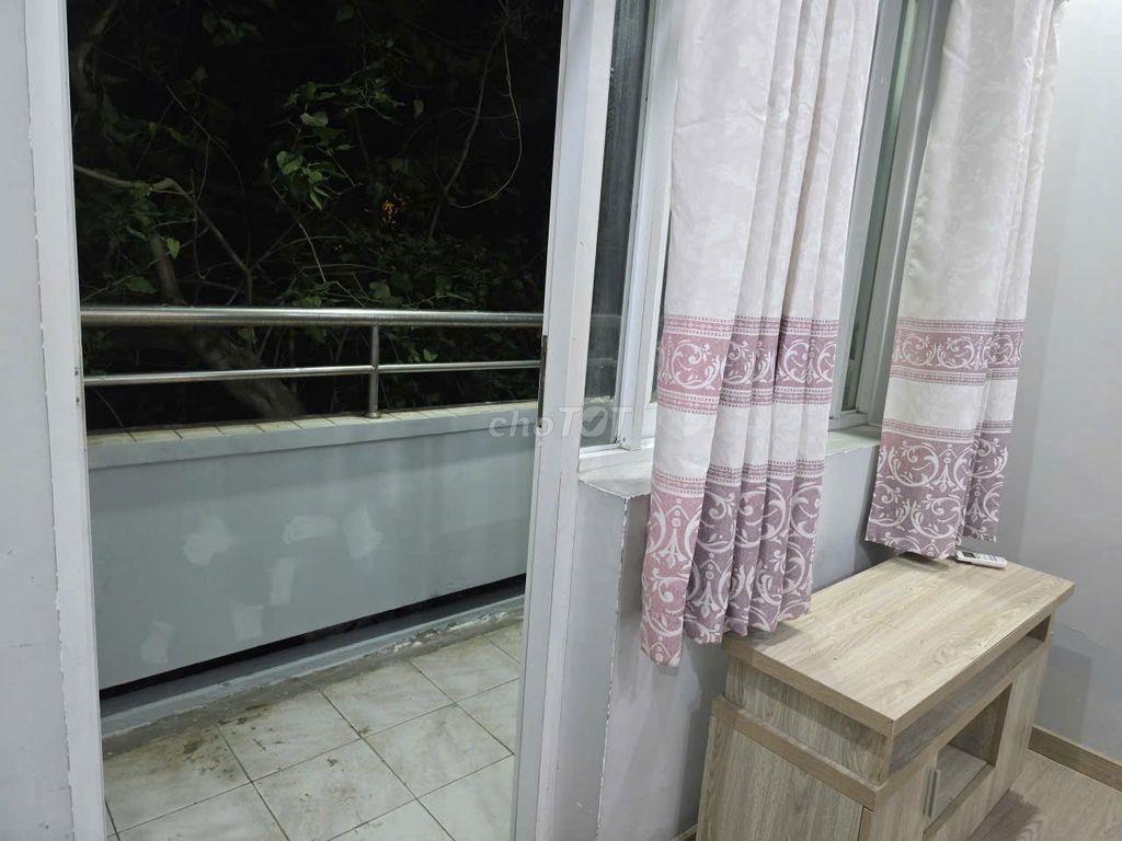 Chung cư Độc Lập-Tân Phú (thang bộ ) 2PN 87m2 Full nT giá 7 triệu/th