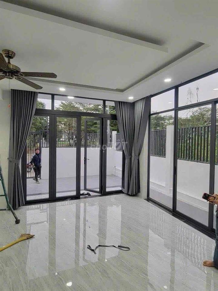CHO THUÊ BIỆT THỰ ĐÔNG TĂNG LONG GIÁ RẺ 14trieu/ tháng