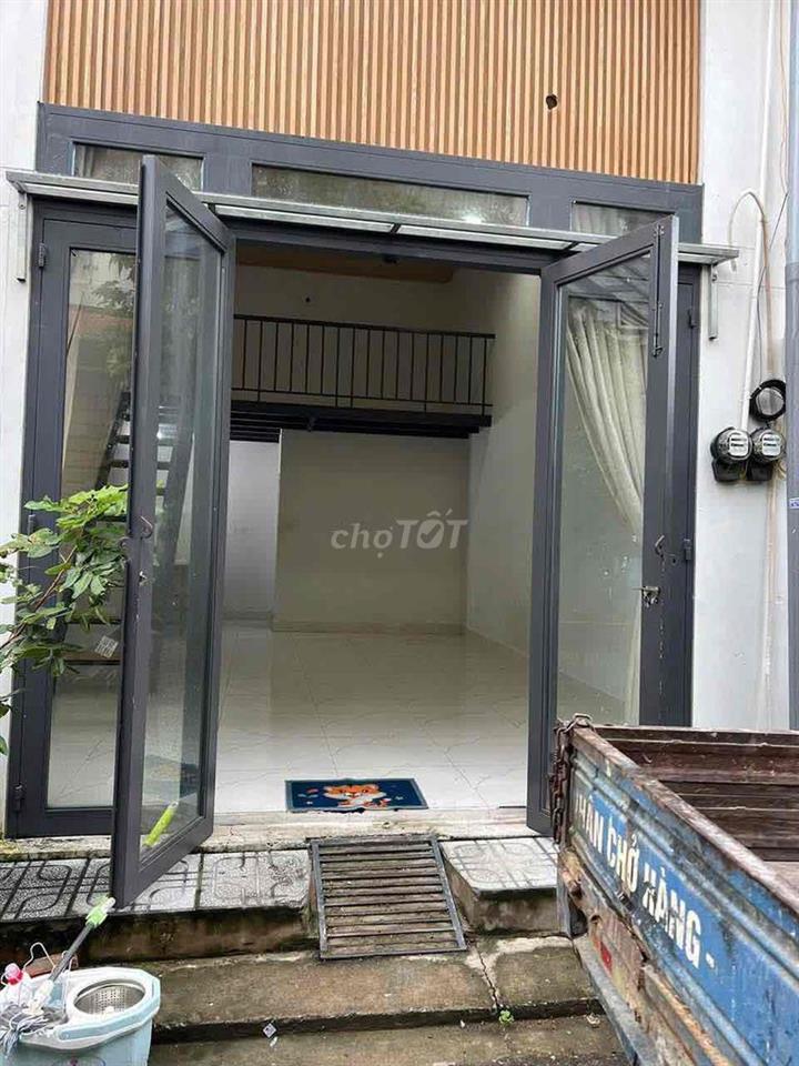 Cho Thuê Nhà Nguyên Căn Đường Trường Lưu.Q9