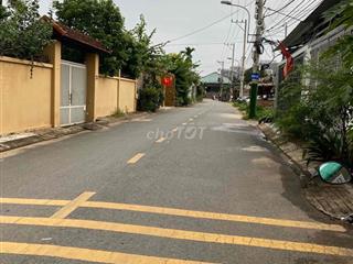 Cho Thuê Nhà Nguyên Căn Rộng rãi Gần Chợ Long Trường.Q9