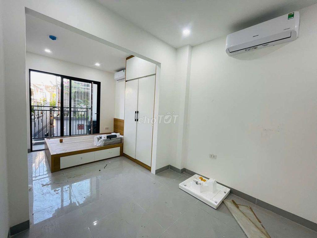 studio siêu rộng tại tây hồ 
