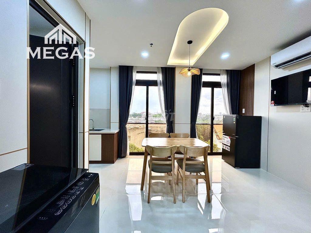 HOT??1M 2 ban công rộng nội thất cao cấp ngay gần hồ tây oto đỗ cửa