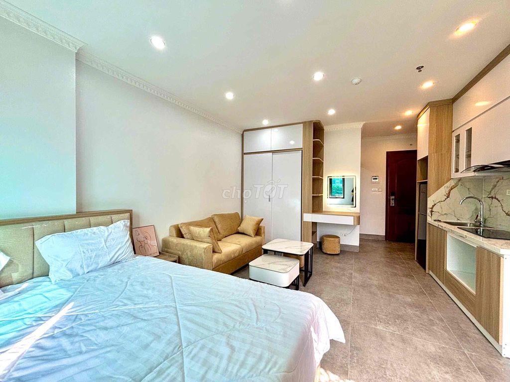HOT!!! Nhà mới vị trí siêu đẹp nội thất xịn xò di chuyển thuận tiên
