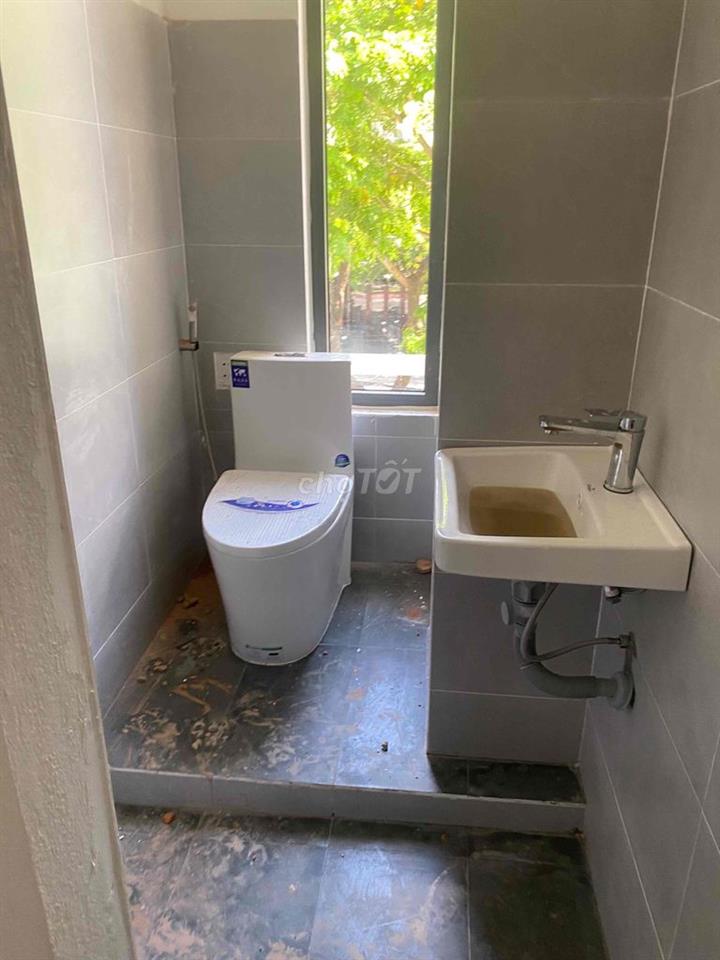 Cho thuê   nguyên sàn căn hộ gia đình 2pn và bép riêng-mát