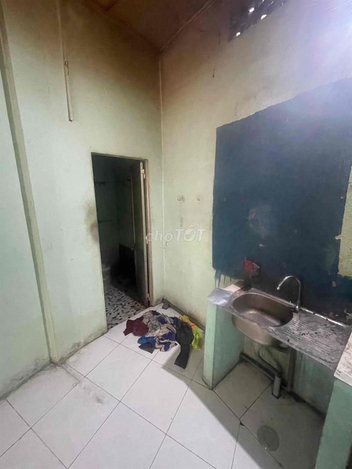 Cho thuê nhà trong hẻm đường lê chí dân