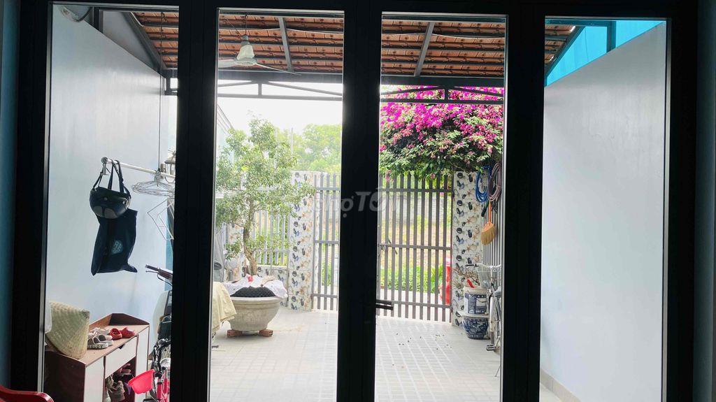Bán nhà trệt lầu mới
