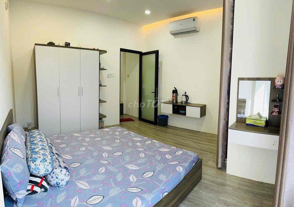NHÀ NGUYÊN CĂN 2 MẶT TIỀN – GIÁ CHỈ 12TRIỆU/THÁNG, HIẾM CÓ KHÓ TÌM!