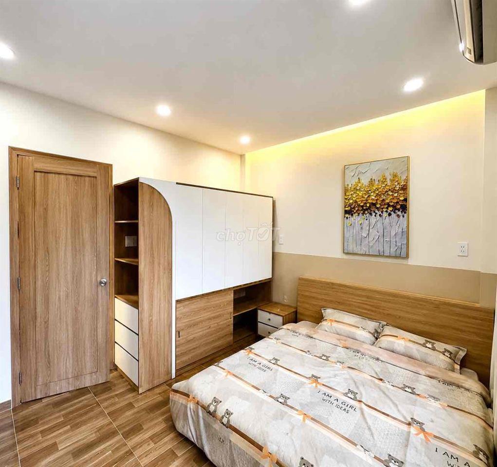 Hiếm! nhà hxh 6m chỉ 4 tỷ nhỉnh