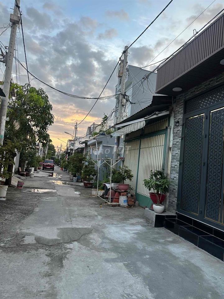Hiếm! nhà hxh 6m chỉ 4 tỷ nhỉnh