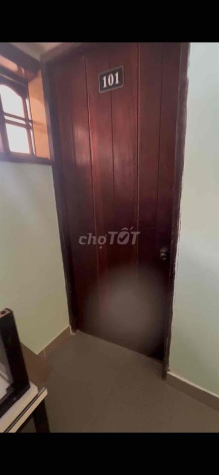 Phòng cuối 101 - 30M2 giá ưu đãi