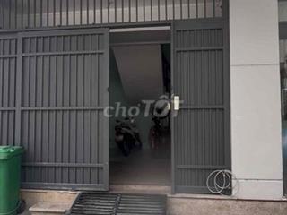 Phòng cuối 101 - 30M2 giá ưu đãi