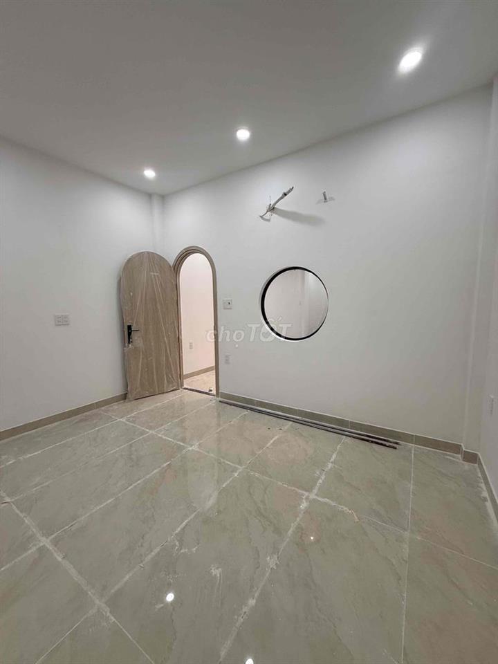 NHÀ 100M² – 2PN – 2WC | NHÀ MỚI ĐẸP | VỪA Ở VỪA KINH DOANH | CHO THUÊ